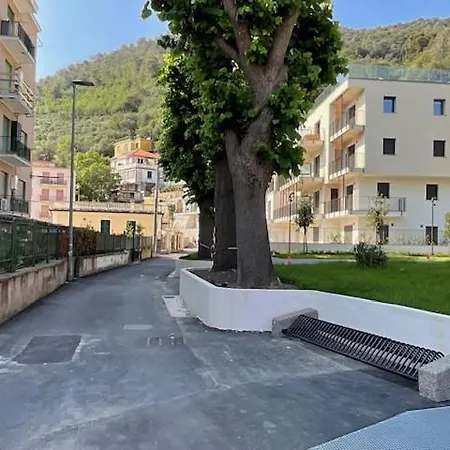 Apartament Il Giardino Di Lino, A24 , *